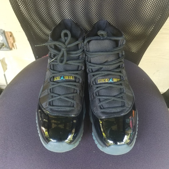 Brand new sz 13 gamma blue 11s - Picture 2 of 3